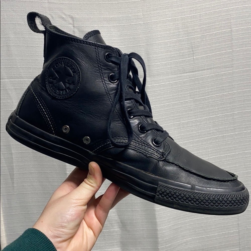 RARE Converse Black Leather all star sneak…